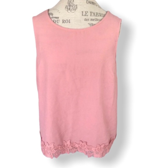 DEX SUIT SHOP NEW YORK Peach Light Pink NWT Sleeveless Top With Bottom Lace Hem - Picture 1 of 6